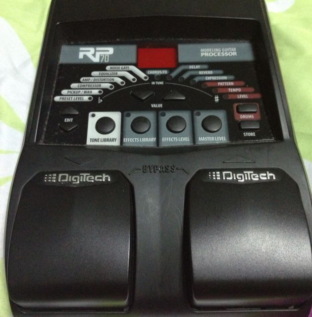 DigiTech RP70 Guitar Multi Effects, Hobbies & Toys, Music & Media