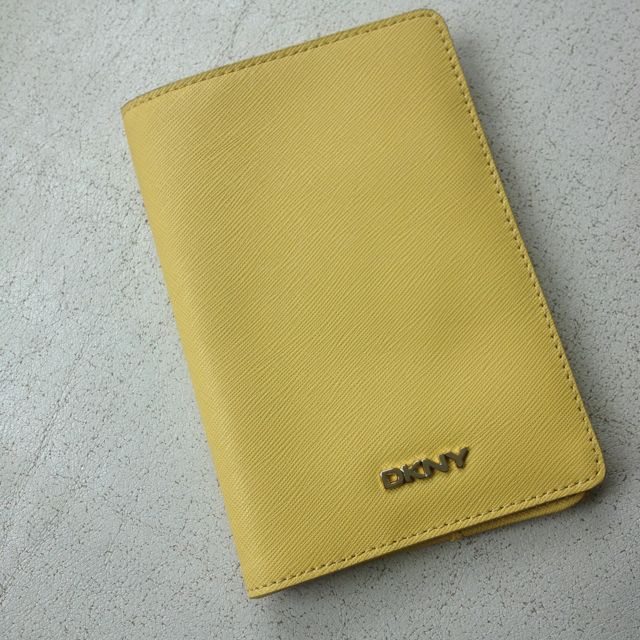 dkny travel set passport holder