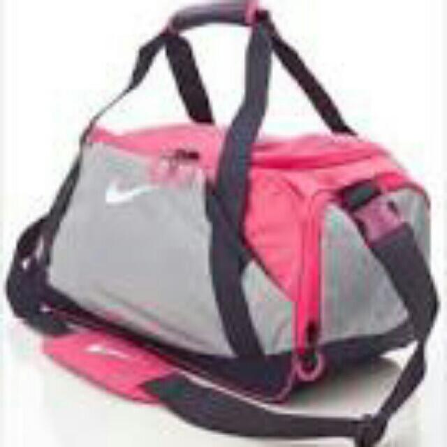 pink nike travel bag