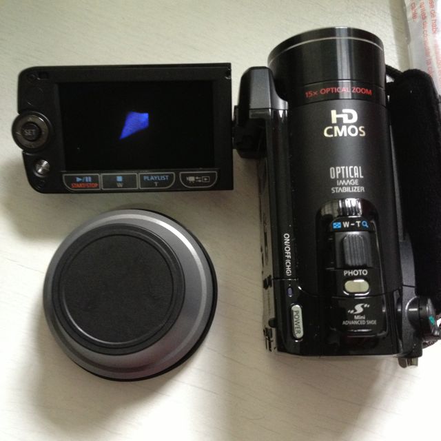 Canon Legria HF20 HD Camcoder, Photography, Cameras on Carousell