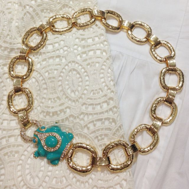 Frog prince clearance necklace