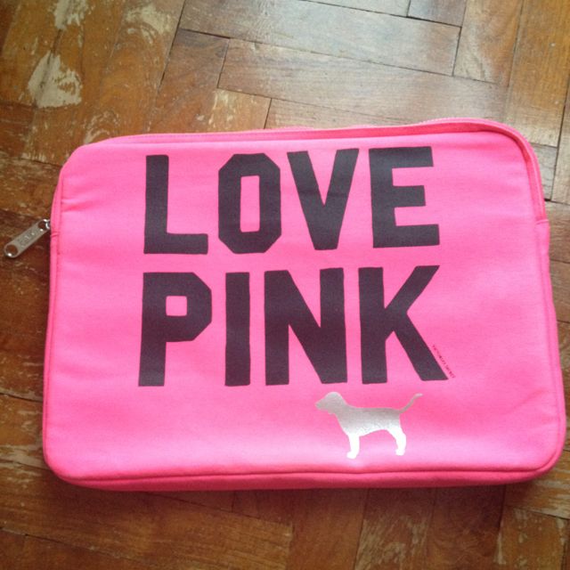 Pink laptop case victoria's secret hot sale