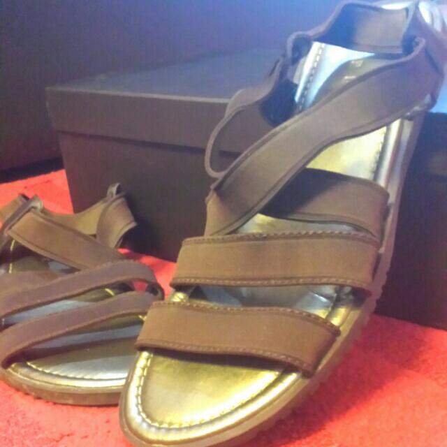 Pedro Sandals, Men's Fashion, Footwear, Flipflops and Slides on Carousell
