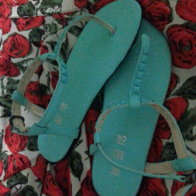 mint & rose sandals