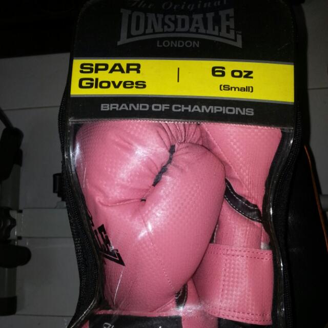 Lonsdale pink boxing gloves shop