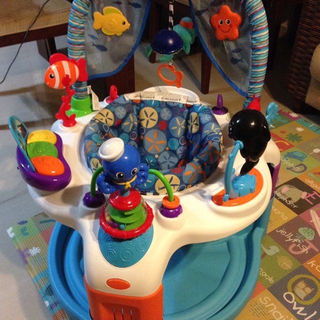 baby einstein neptune activity saucer