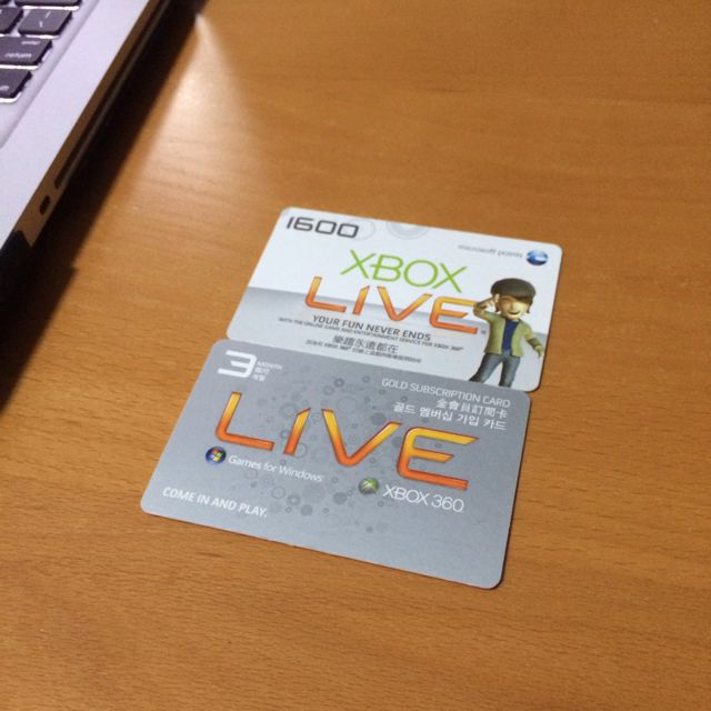 One free xbox live 1600 points gift card
