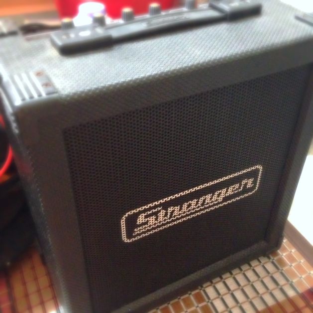 Stranger Cube 20M Amp