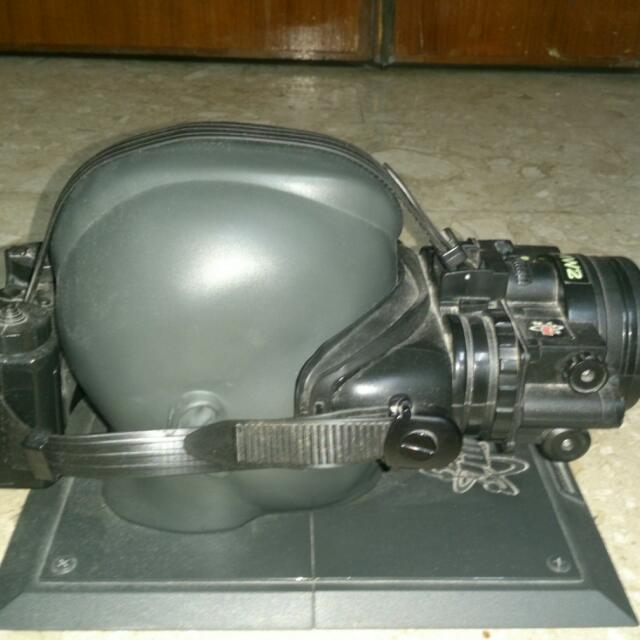 Modern Warfare 2 Night Vision Goggles, Hobbies & Toys, Toys & Games on Carousell