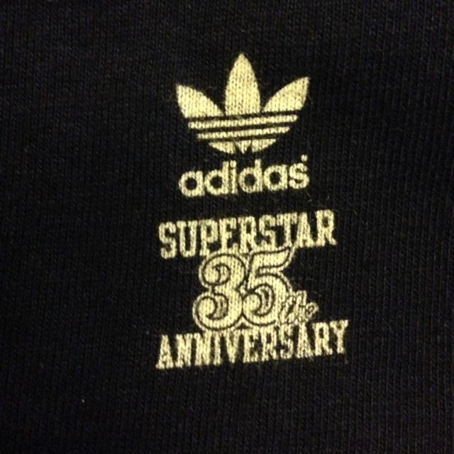 Superstar 35th anniversary oranje store