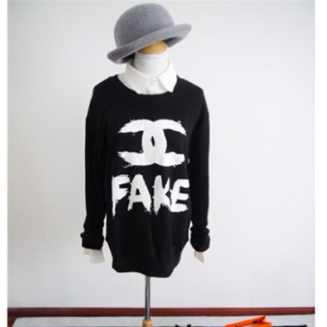Fake chanel sweatshirt top