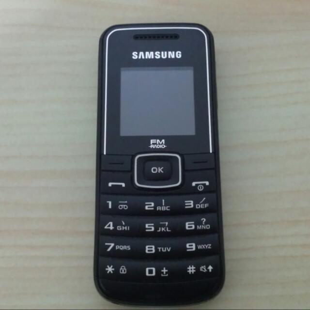 Samsung GT-E1055T Non-camera phone, Computers u0026 Tech, Parts u0026 Accessories,  Networking on Carousell