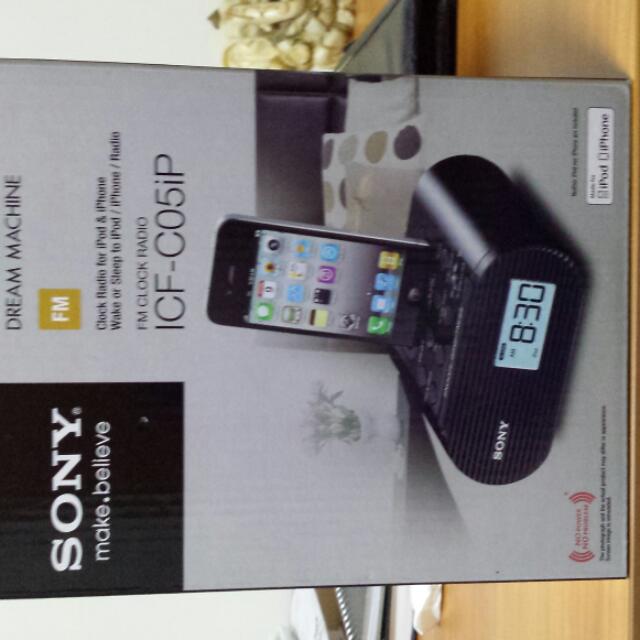 SONY FM Clock Radio ICFC05iP, Furniture & Home Living, Home Decor