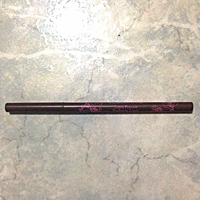 Sasatinnie Extra Precise Eyebrow Liner Pending Beauty Personal Care Face Face Care On Carousell