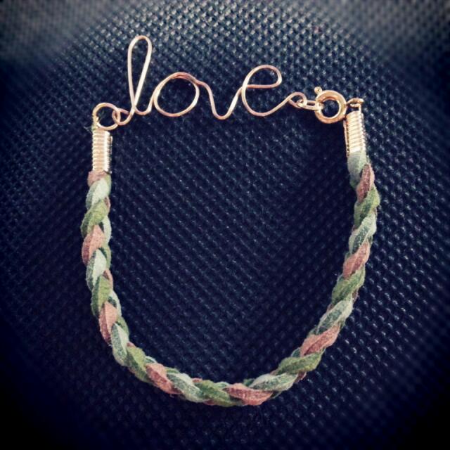 Customized Bracelets (Category: Handmade Craft) located in Singapore. Submitted by kajor (Listing ID 1444498, Image 3). Description: .