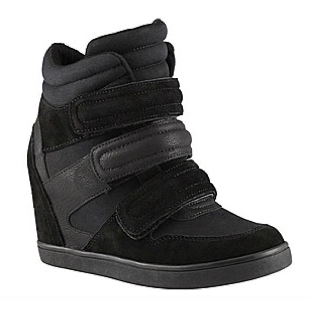 aldo ailanna hidden wedge sneaker