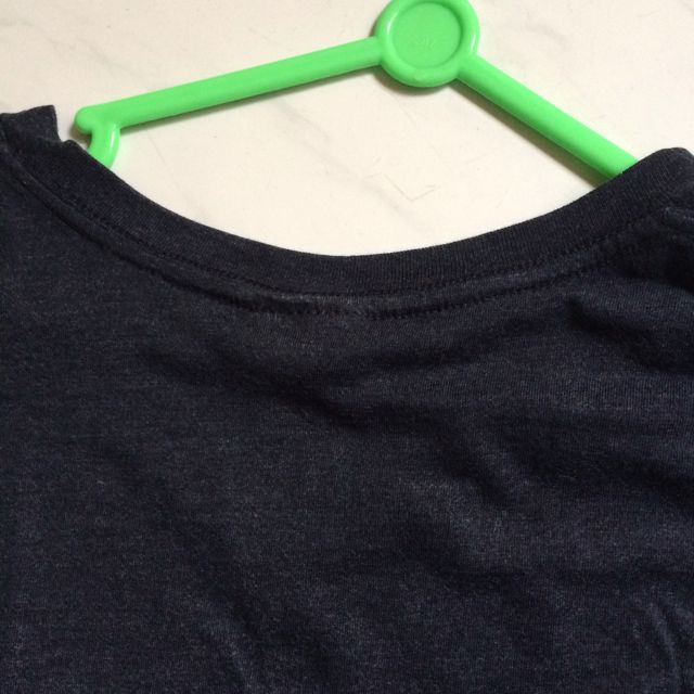 H&M Basic Tee (Category: Tshirts & Polo Shirts) located in Singapore. Submitted by synistiq (Listing ID 1518671, Image 3). Description: .