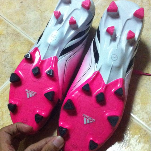 david beckham pink predators