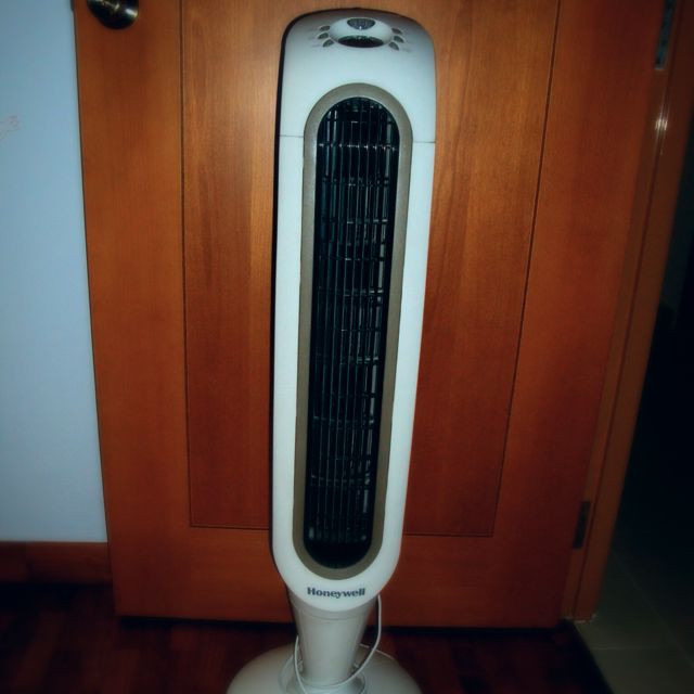 Honeywell Fresh Breeze Tower Fan (HY 