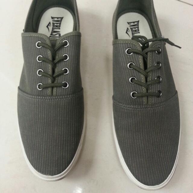 everlast canvas shoes