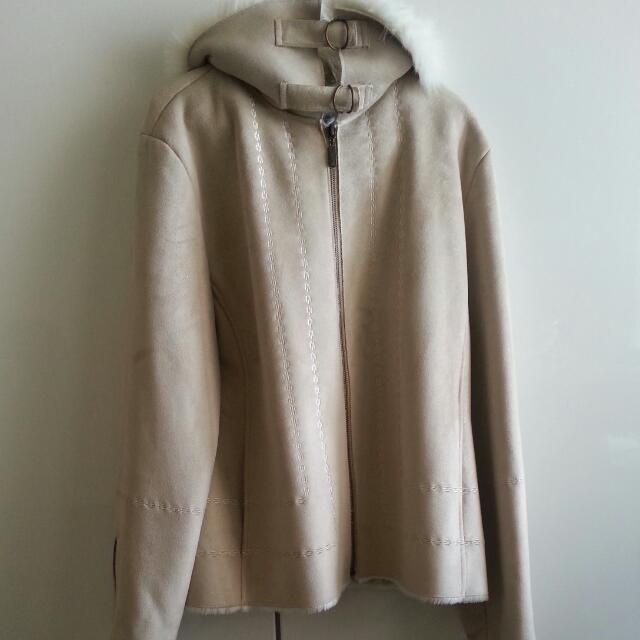 Simon Chang Winter Coat Women s Fashion Coats Jackets and Outerwear on Carousell
