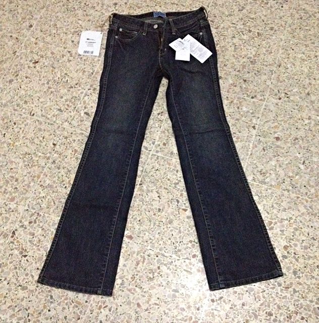 ladies levi signature jeans