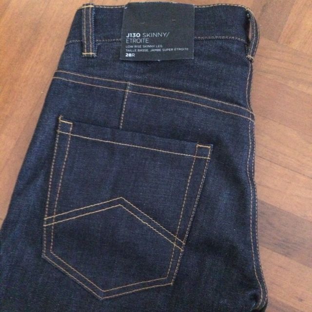 armani jeans size 28