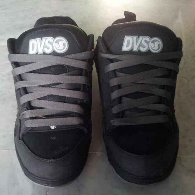 dvs skate