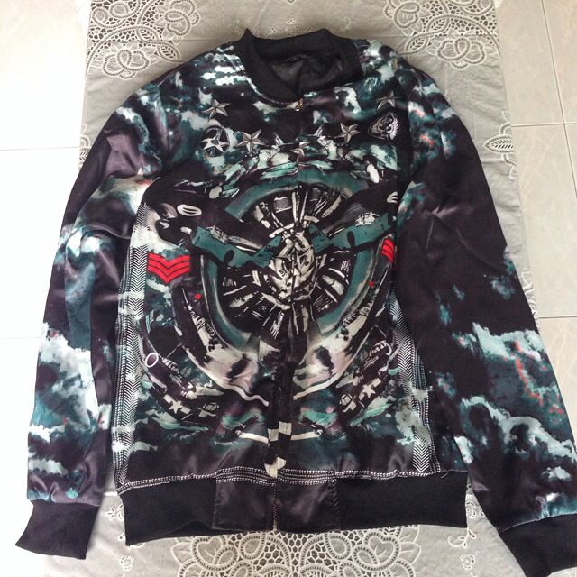 Givenchy inspired Jacket (Category: Coats, Jackets and Outerwear) located in Singapore. Submitted by wtml18 (Listing ID 1812938, Image 1). Description: .