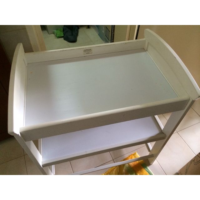 mother care changing table