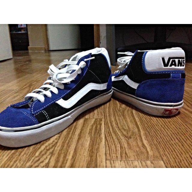 vans off the wall blue shoes