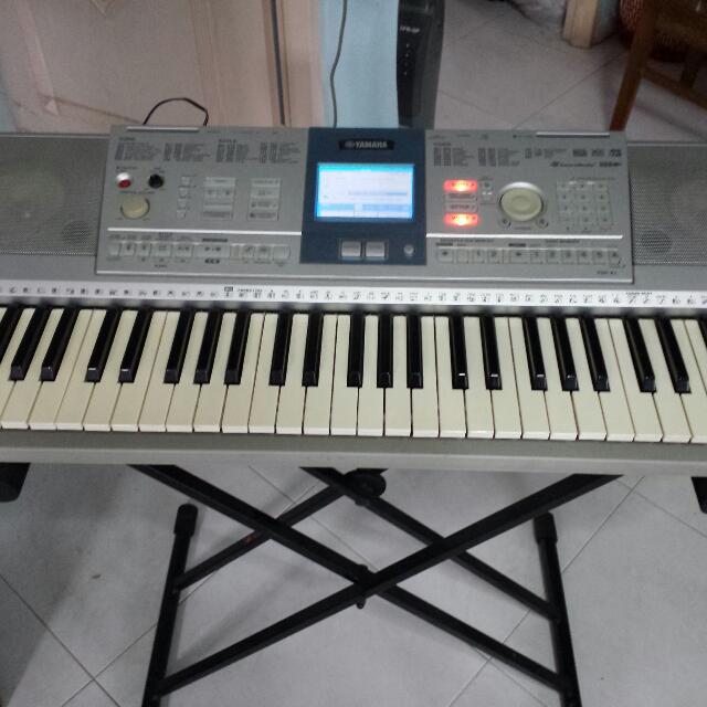 Yamaha Electronic Piano, Hobbies & Toys, Music & Media, Musical ...