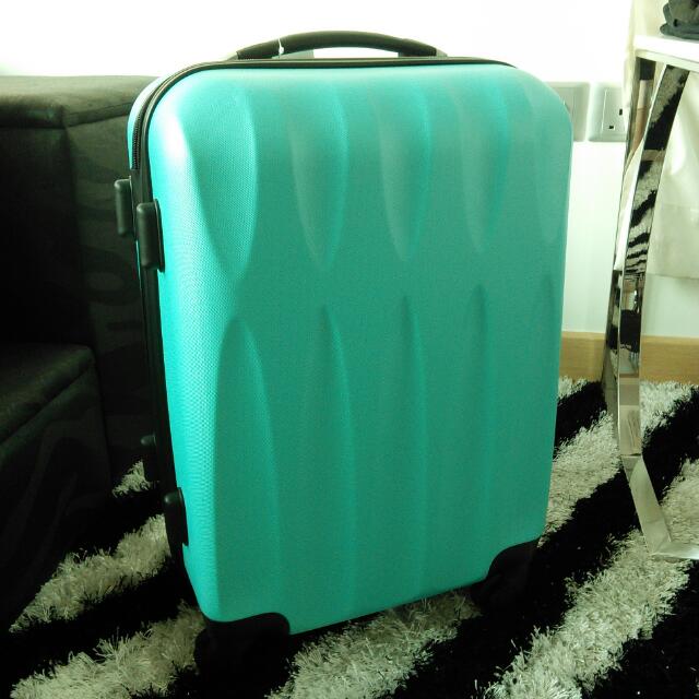 stylish hard case luggage