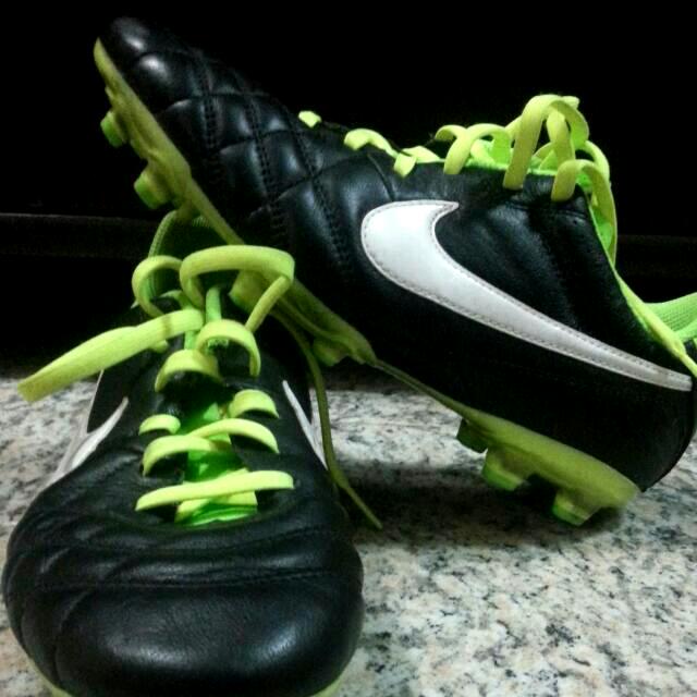nike soccer boots singapore sale