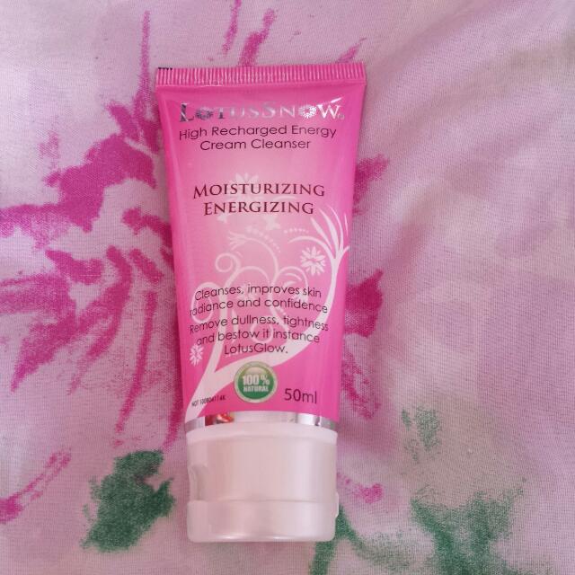 lotus snow hydrating cream