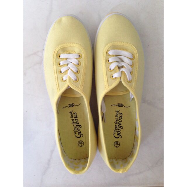 new look yellow shoes