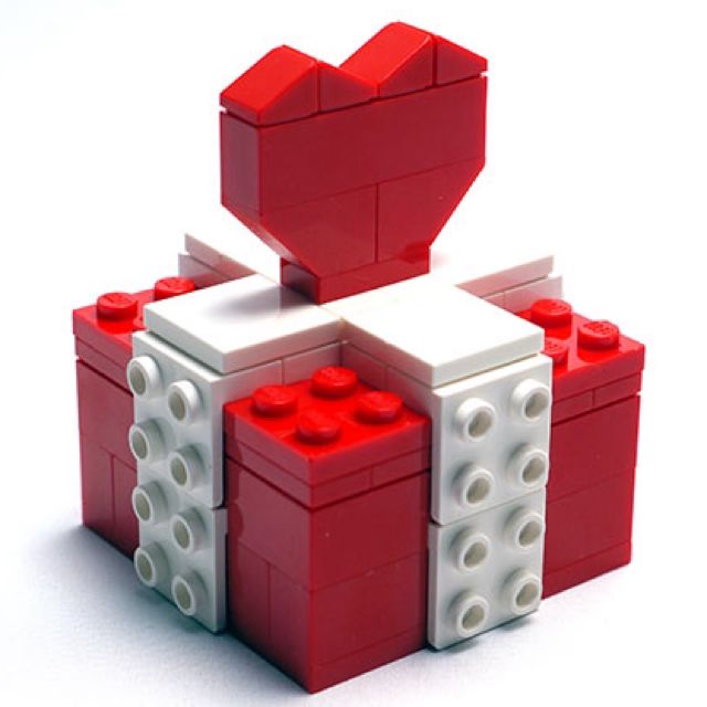 LEGO Valentines 40029 Heart Box Hobbies Toys Toys Games on Carousell