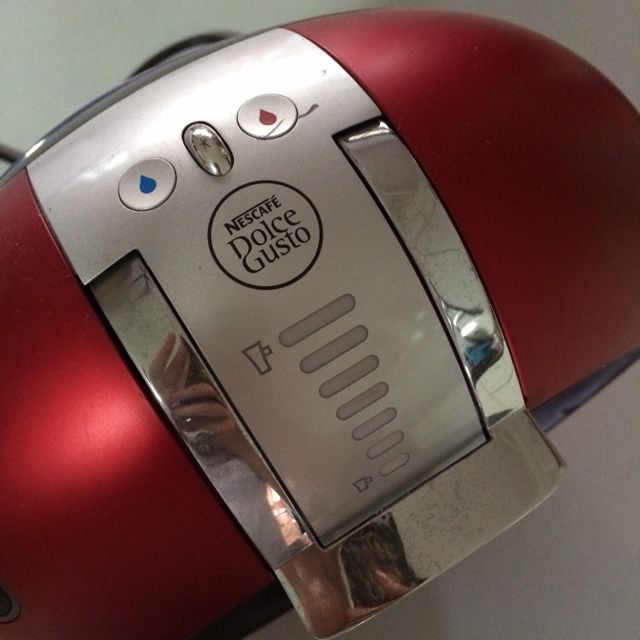 Nescafé Dolce Gusto Coffee Machine, Furniture & Home Living, Cleaning