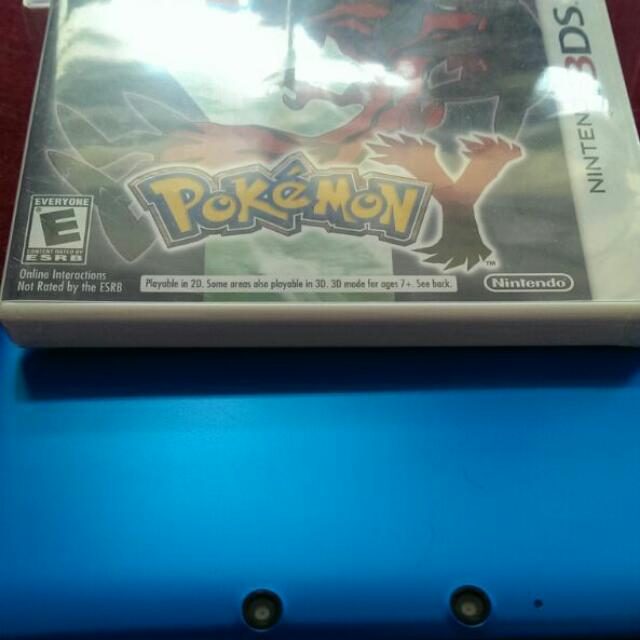 Nintendo 3ds XL With mh3u And Brand New Unopened Pokemon Version Y