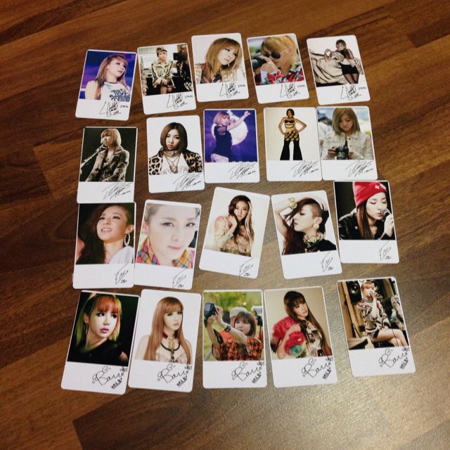 2NE1 Lomo Cards (Category: Other Merchandise) located in Singapore. Submitted by sginstocks (Listing ID 2133789, Image 1). Description: .