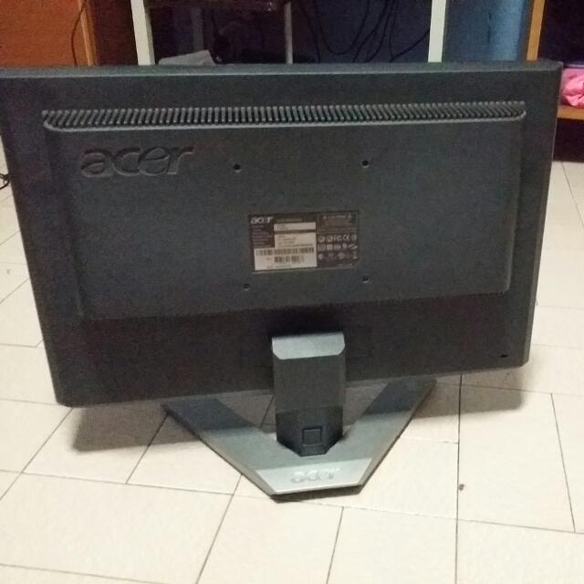 Acer P193W 19in LCD Monitor, Health & Nutrition, Health Monitors ...