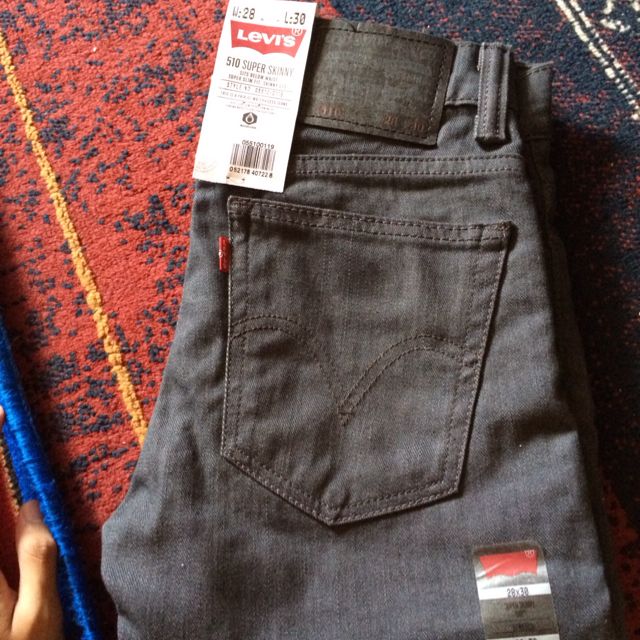 Levi's 510 Super Skinny Jeans, Men's Fashion, Bottoms, Jeans on Carousell