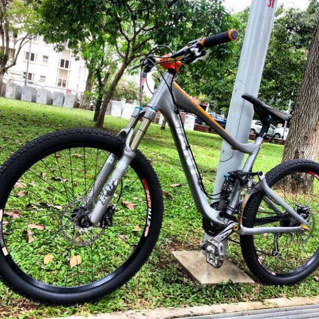 Giant Trance X2 2010 Size S Sports Equipment Bicycles Parts Parts Accessories on Carousell