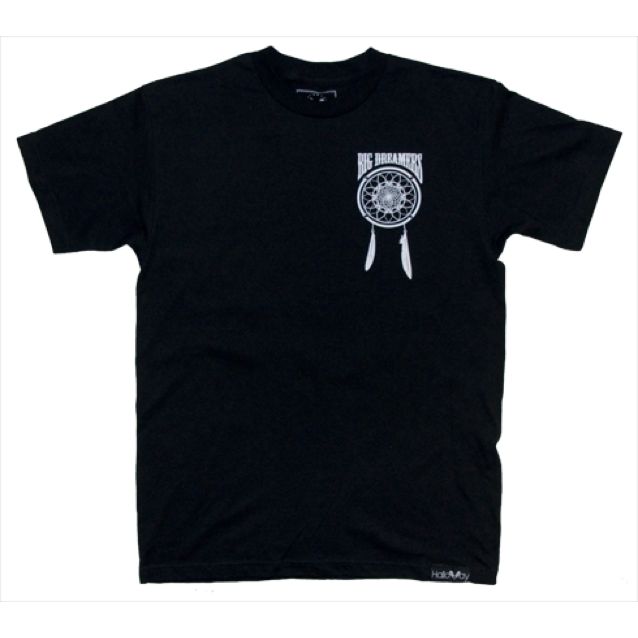 Halloway Big Dreamers Tee Men S Fashion On Carousell