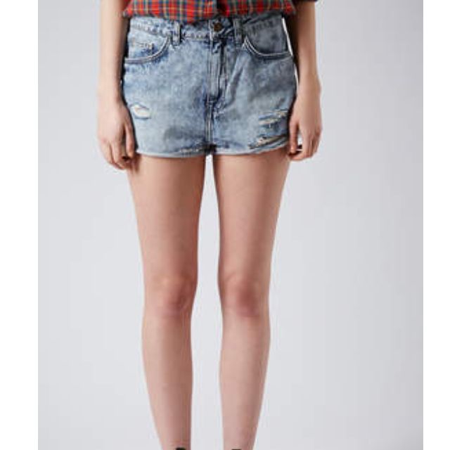 TOPSHOP MOTO HALLIE SHORTS Women s Fashion Bottoms Other
