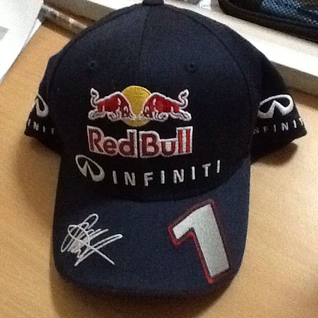 Sebastian vettel sale red bull cap