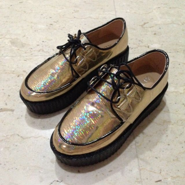Holo creepers outlet