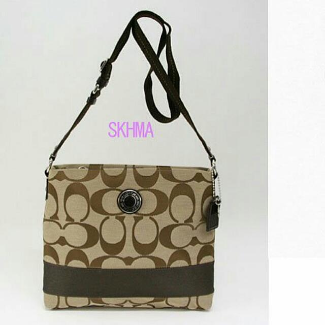 Free courier Like new Coach ladies Sling Bag Skhma F19220 Men s