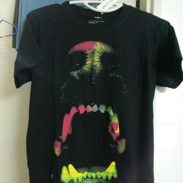 River Island T Shirt Dog Bite From Asos Men S Fashion On Carousell