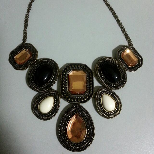 Chunky discount jewel necklace